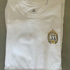 Gently used XXL Disneyland Club 33 Spirit Jersey.